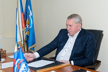 Действовать, а не ждать, что кто-то решит твои проблемы